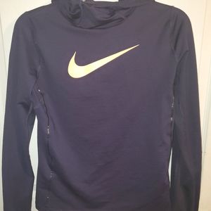 Nike hyperwarm sweatshirt